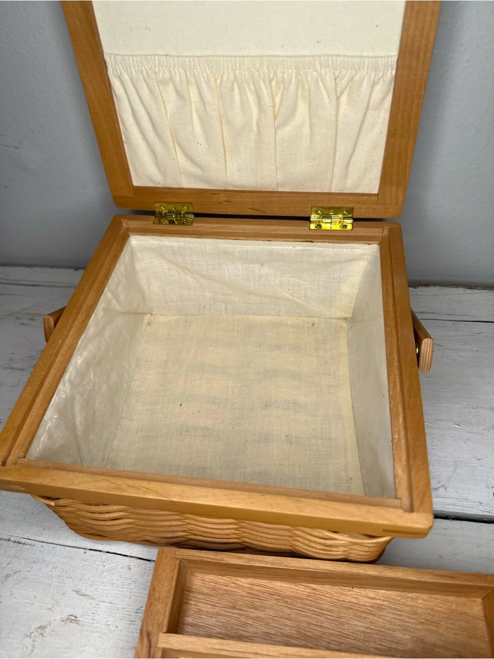 Vintage Wooden Sewing Basket Floral Fabric Top 8